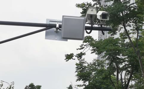 RFID超高頻閱讀器UR5608應(yīng)用于車輛管理