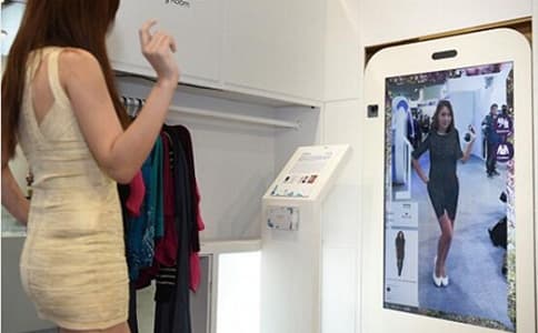 RFID超高頻讀寫(xiě)器應(yīng)用于智慧門店試衣魔鏡