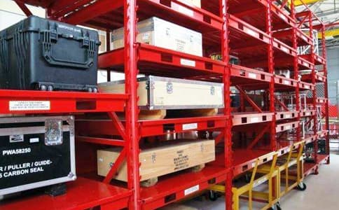 對(duì)于金屬環(huán)境的應(yīng)用，我們?cè)撛趺丛O(shè)計(jì)電子標(biāo)簽和閱讀器天線